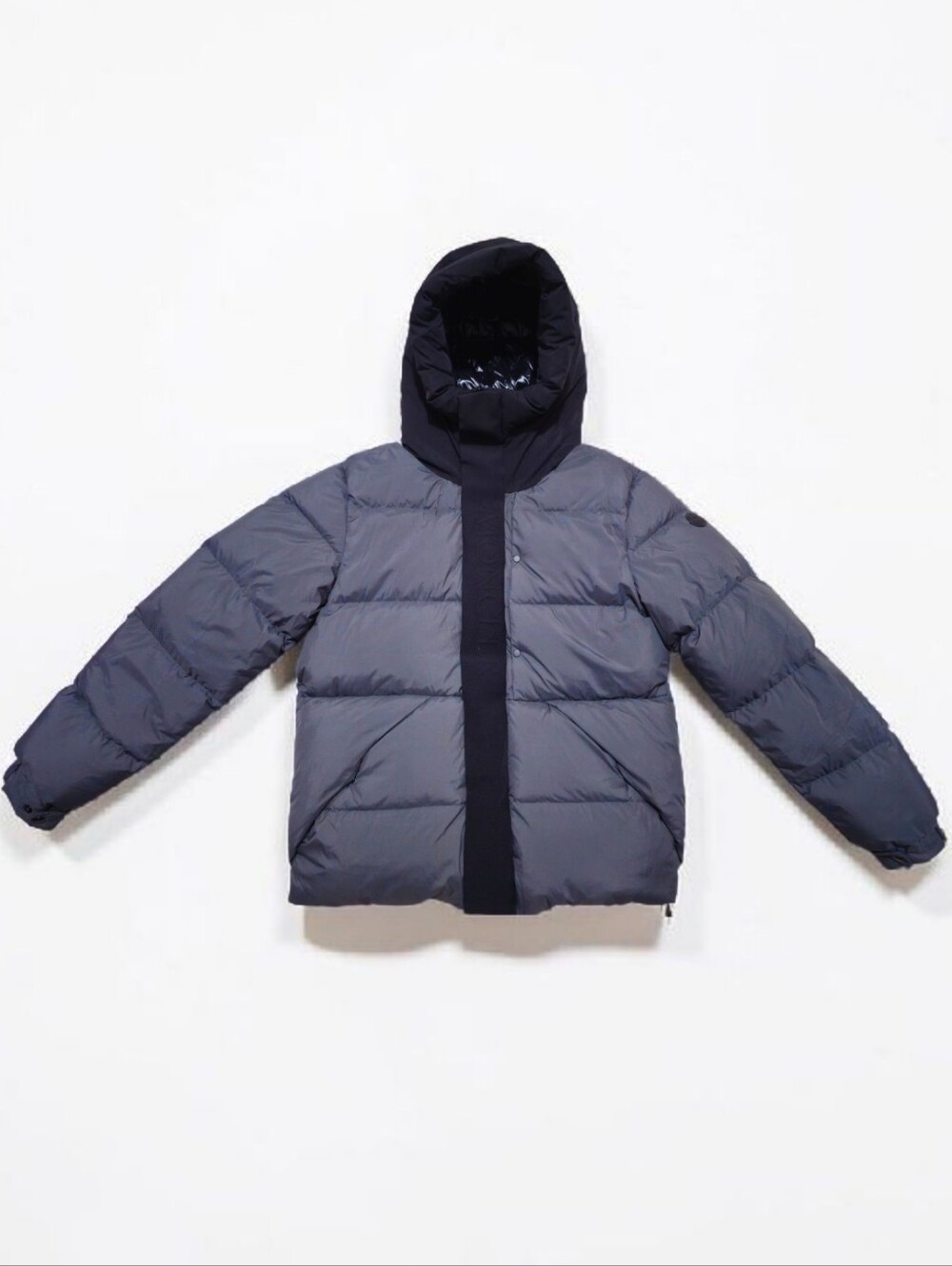 Moncler Madeira Embossed Logo Hooded Jacket Womens 5